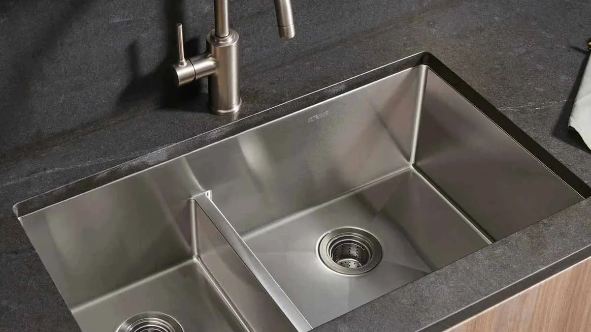 Come pulire gli scarichi con rimedi casalinghi: soluzioni semplici e sostenibili